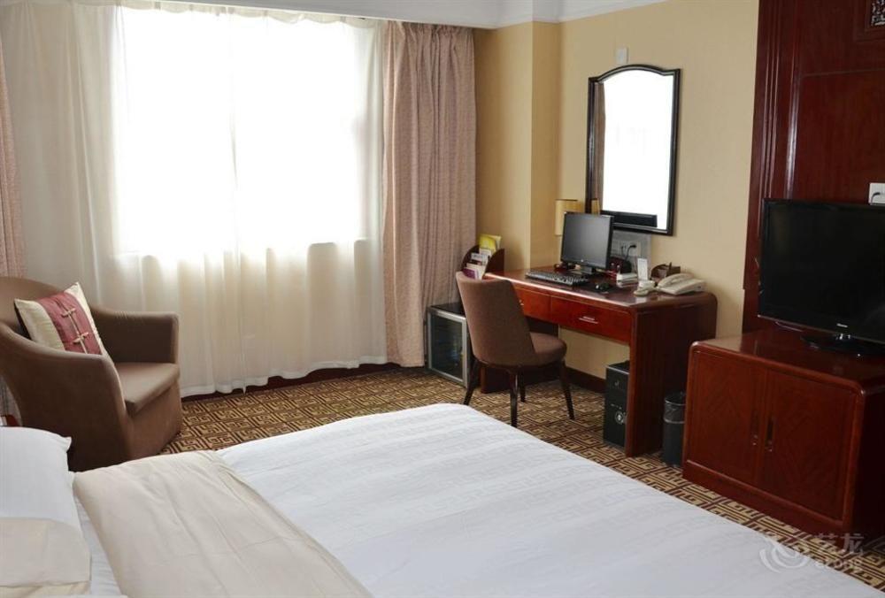 Yin Rui Lin International Hotel Hofej Kültér fotó