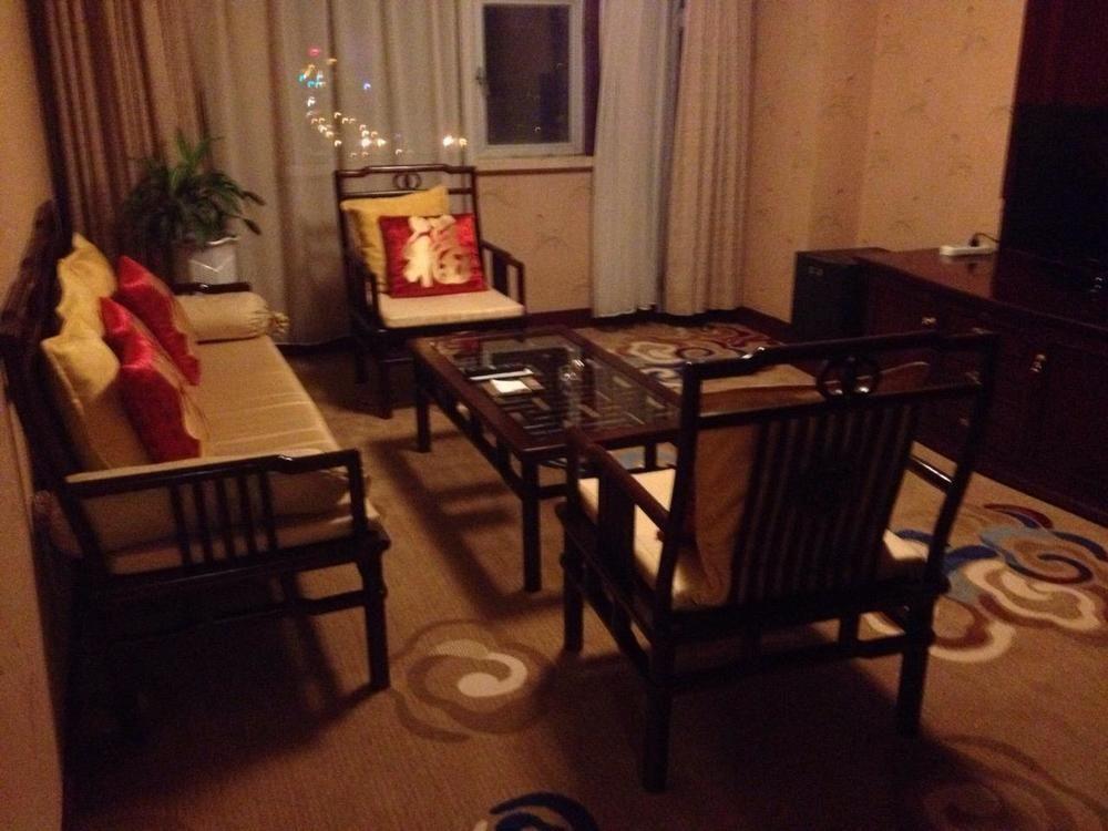 Yin Rui Lin International Hotel Hofej Kültér fotó
