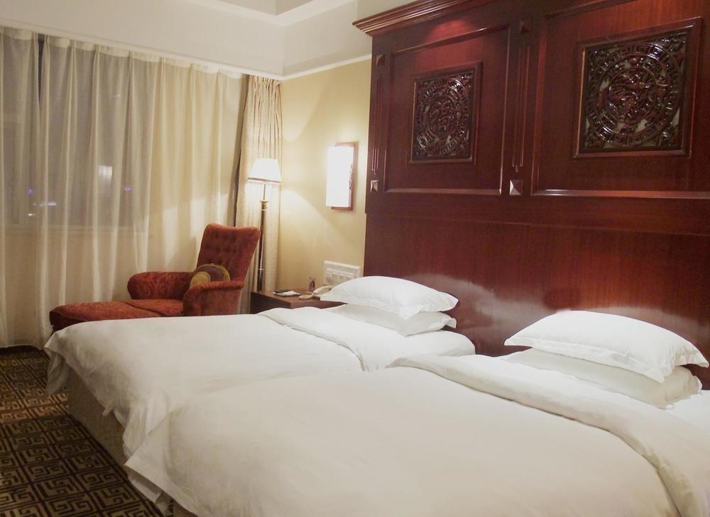 Yin Rui Lin International Hotel Hofej Kültér fotó